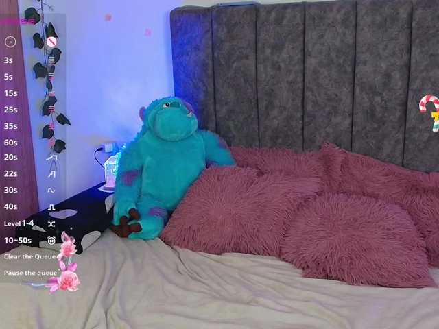 andraarosse live cam on BongaCams