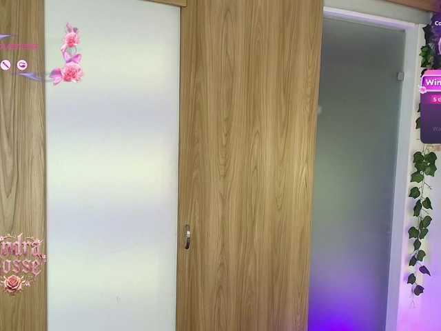 andraarosse live cam on BongaCams