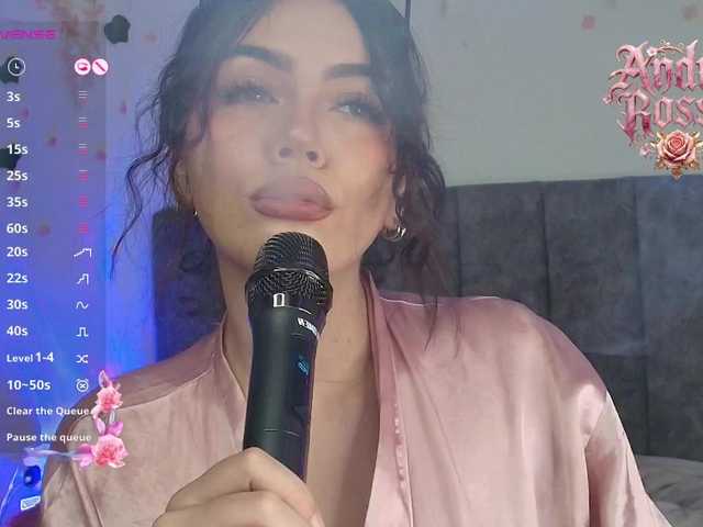 andraarosse live cam on BongaCams