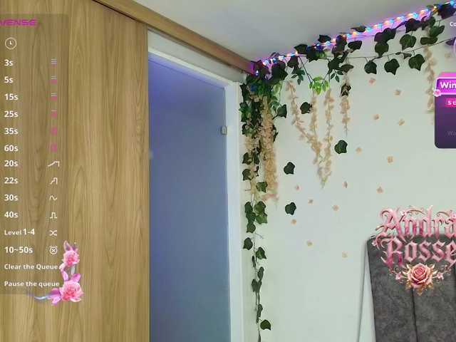 andraarosse live cam on BongaCams