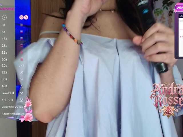 andraarosse live cam on BongaCams