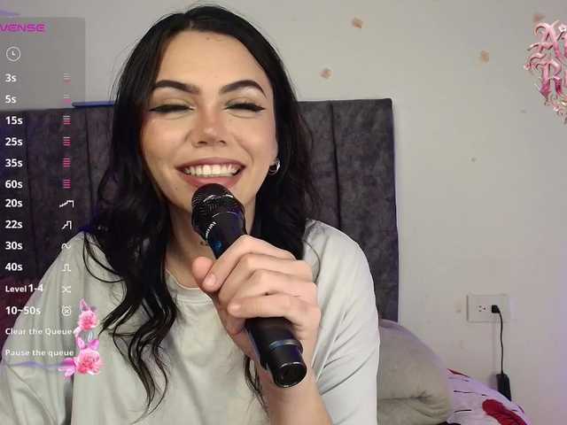 andraarosse Прямой эфир на BongaCams