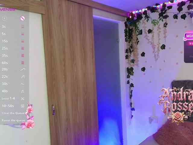 Andraarosse's cam show statistics and live stream