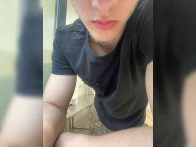 Soldat-7 Sex Cam Show