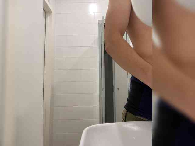 Soldat-7 Sex Cam Show