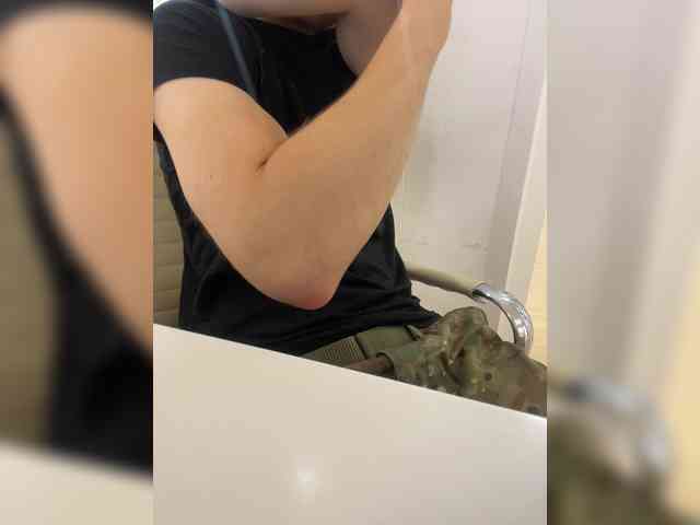 Soldat-7 Sex Cam Show