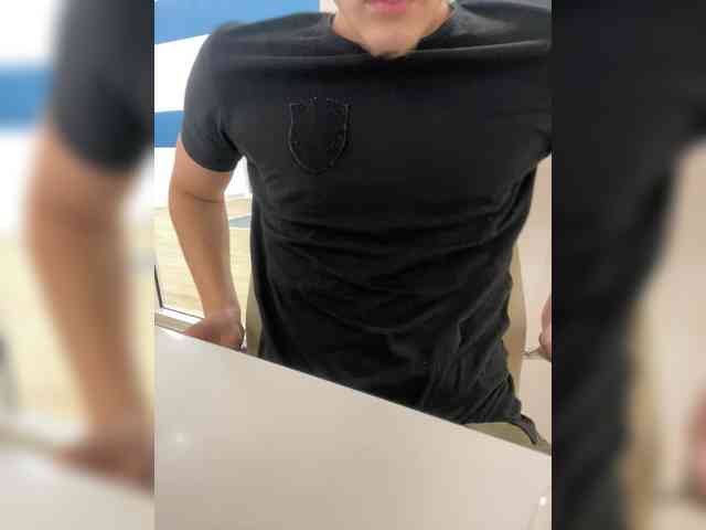 Soldat-7 Sex Cam Show