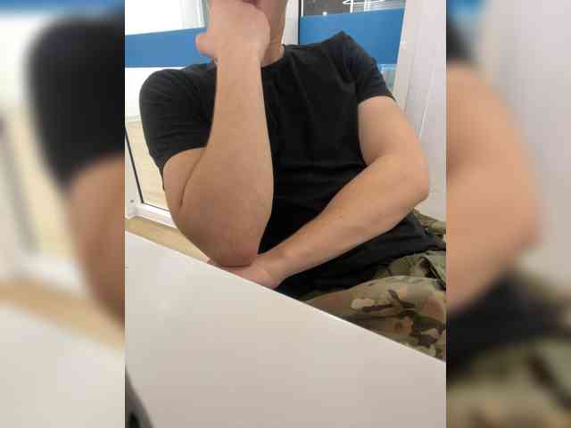 Soldat-7 Sex Cam Show