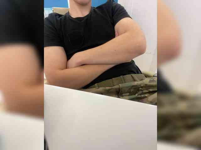 Soldat-7 Sex Cam Show