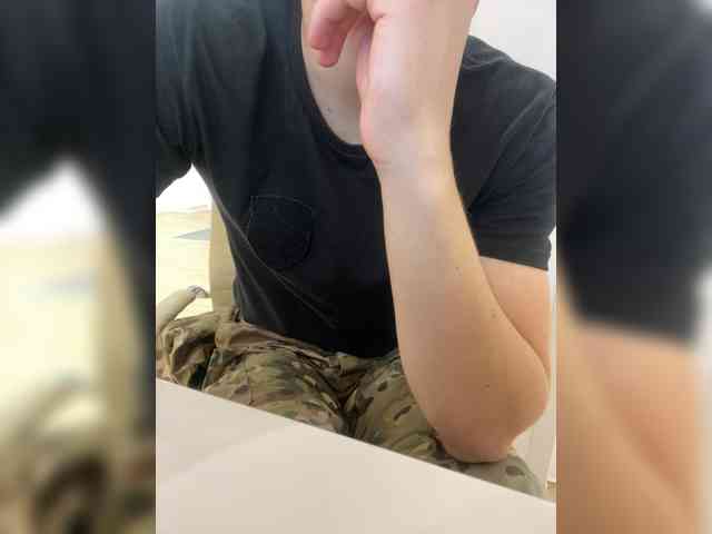 Soldat-7 Sex Cam Show