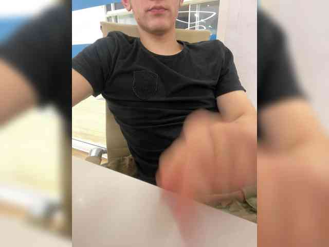Soldat-7 Sex Cam Show