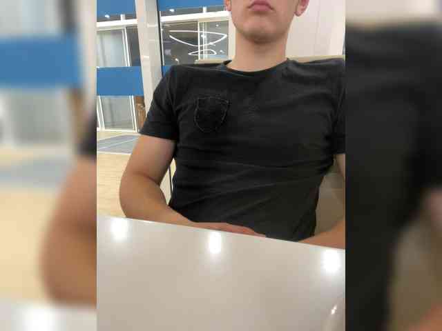 Soldat-7 Sex Cam Show