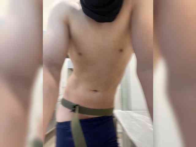 Soldat-7 Sex Cam Show