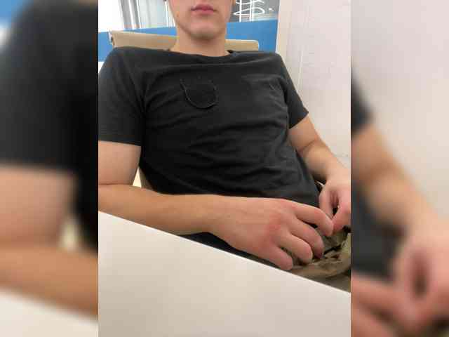 Soldat-7 Sex Cam Show