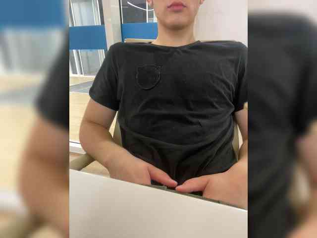 Soldat-7 Sex Cam Show