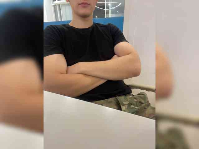 Soldat-7 Sex Cam Show