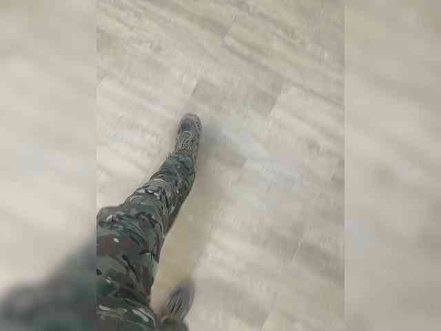 Soldat-7 Sex Cam Show