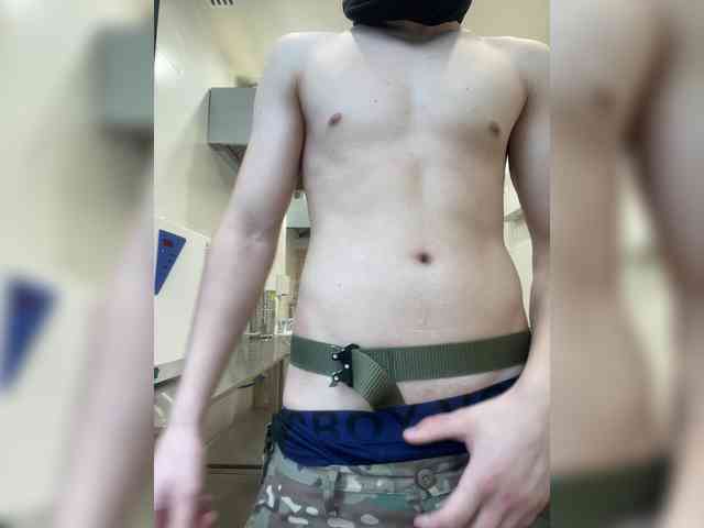Soldat-7 Sex Cam Show