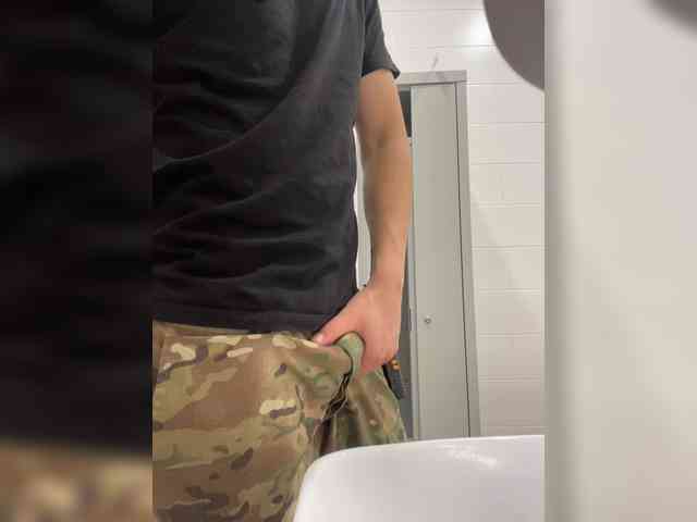 Soldat-7 Sex Cam Show
