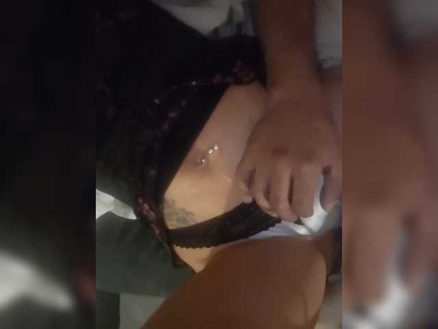HotCouple9385