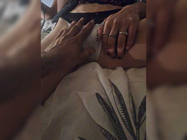HotCouple9385