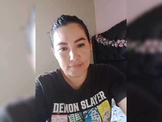 Kate014 live cam on BongaCams