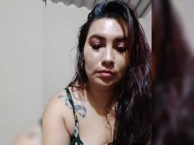 Kate014 live cam on BongaCams