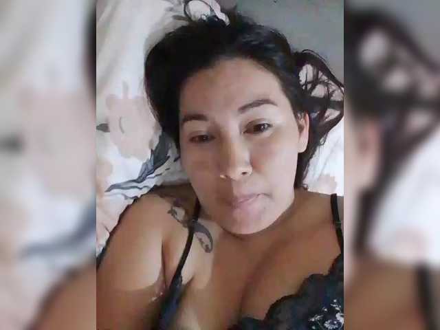 Kate014 live cam on BongaCams