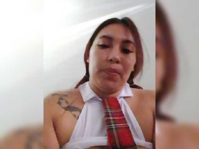 Kate014 live cam on BongaCams