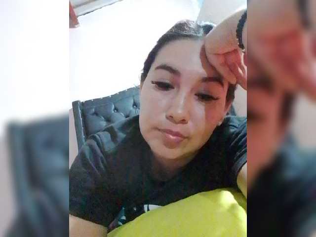 Kate014 live cam on BongaCams
