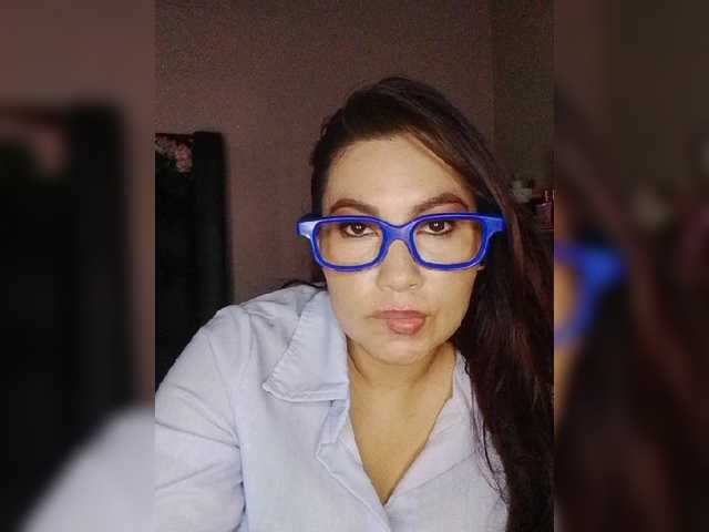 Kate014 live cam on BongaCams