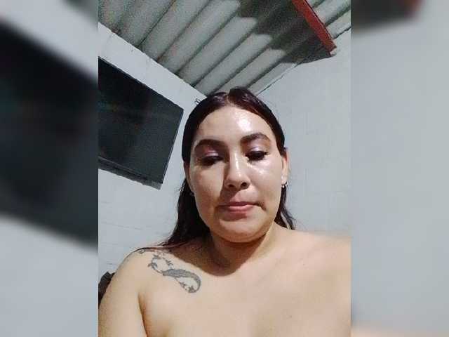 Kate014 live webcam show