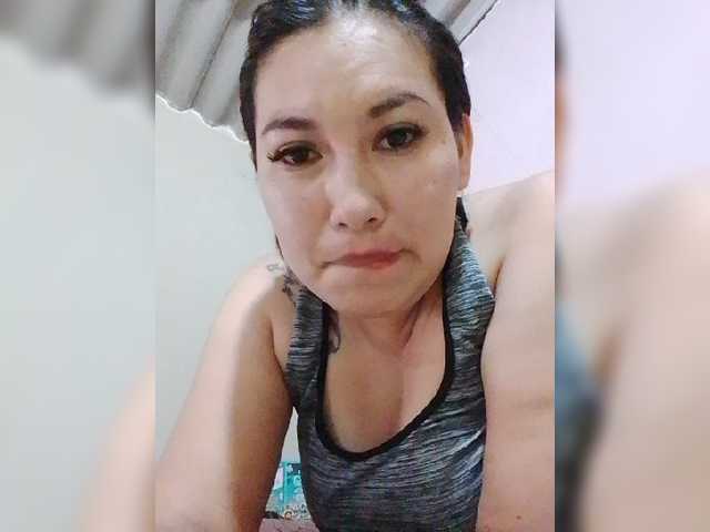 Kate014 live cam