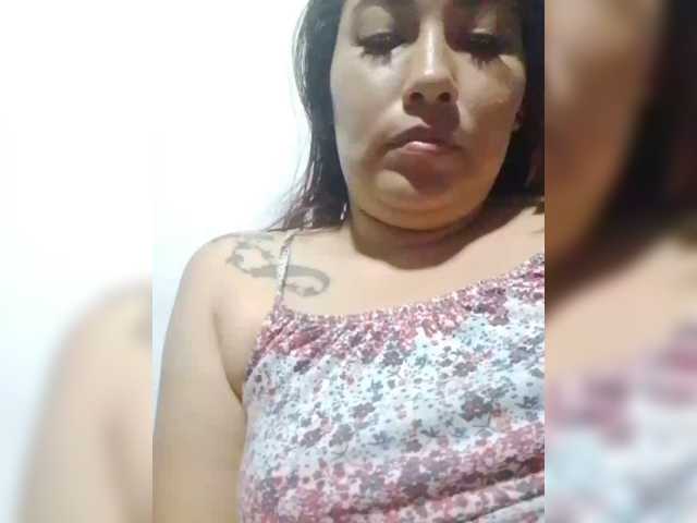 Kate014 live cam on BongaCams