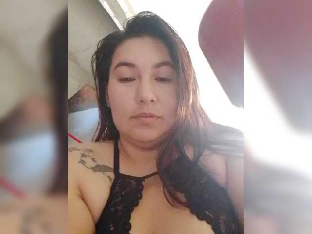 Kate014 live cam on BongaCams