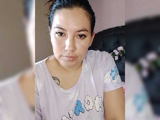 Kate014 live cam on BongaCams