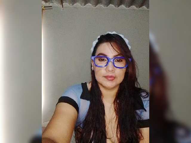 Kate014 live cam on BongaCams