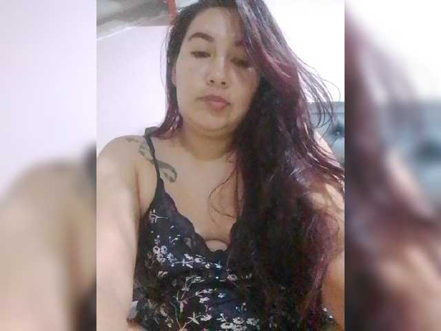 Kate014 live cam on BongaCams