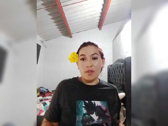 Kate014 live webcam show