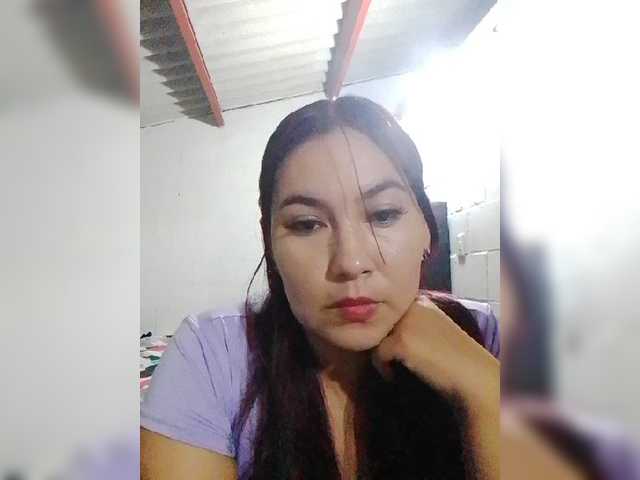 Kate014 live webcam show