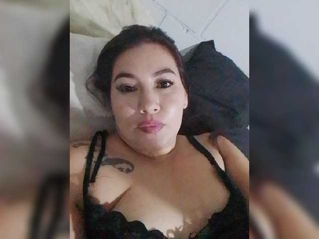 Kate014 live cam on BongaCams