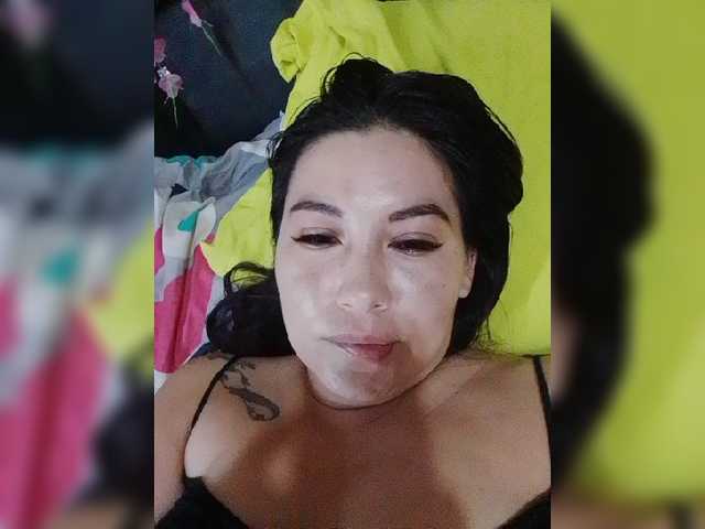 Kate014 live cam on BongaCams