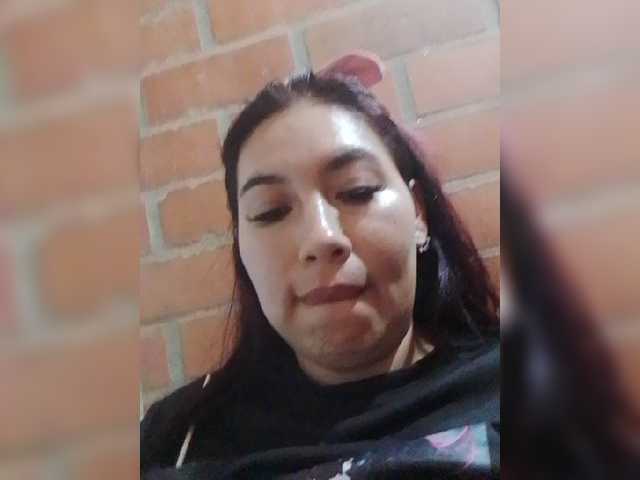 Kate014 live webcam show