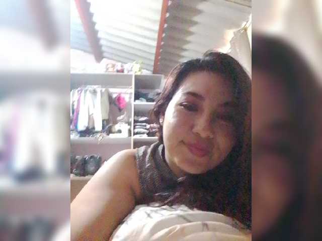 Kate014, live now on BongaCams