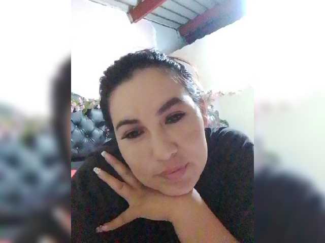 Kate014 live cam on BongaCams