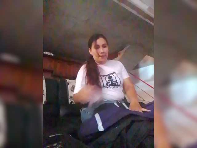 Kate014 live cam on BongaCams
