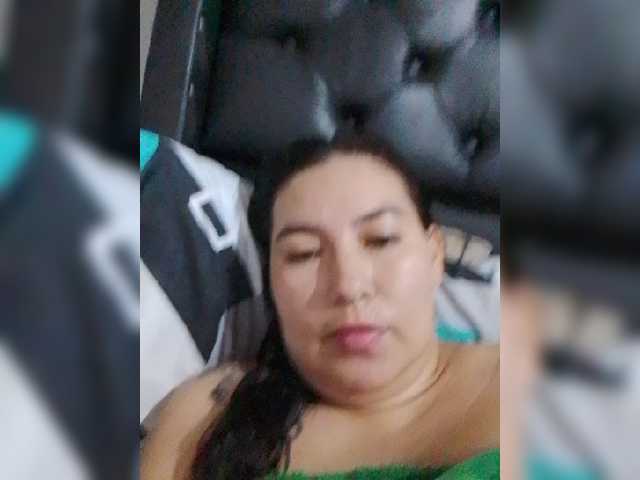 Kate014 live cam on BongaCams