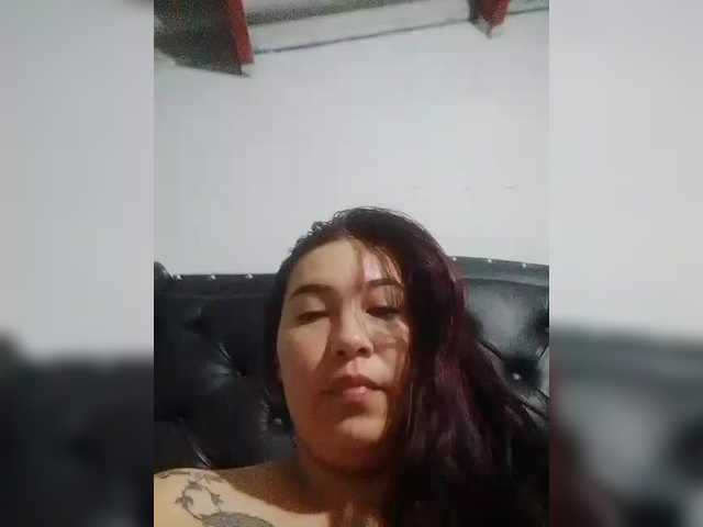 Kate014 live cam on BongaCams