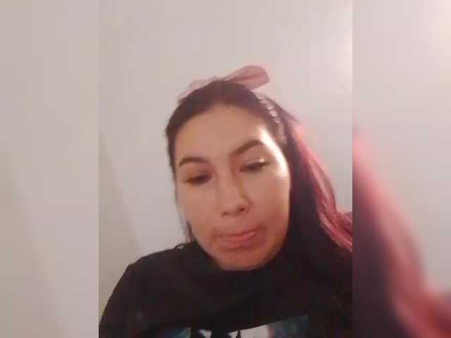 Kate014 live webcam show