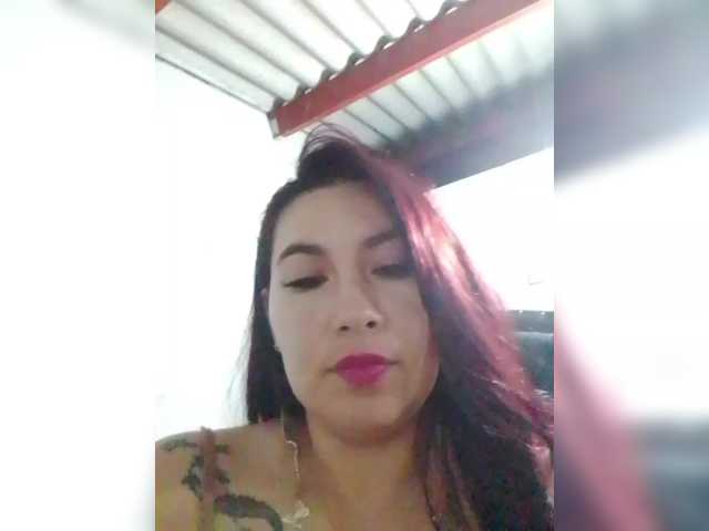 Kate014 live cam on BongaCams